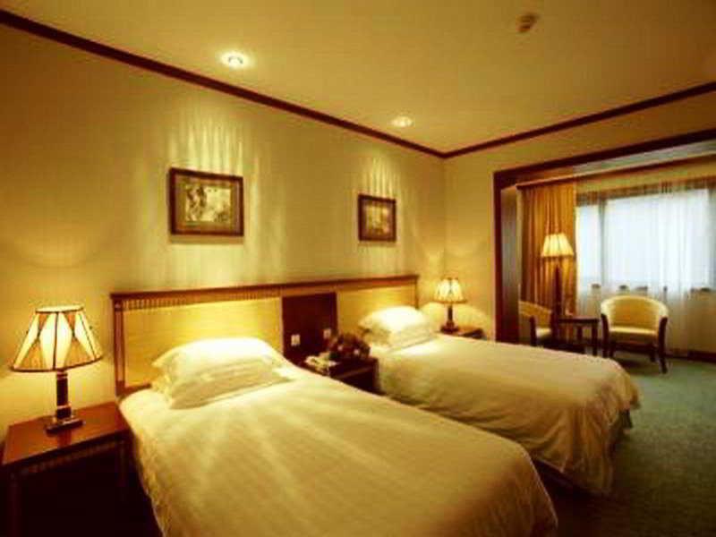 Beijing Dragon Spring Hotel Exterior photo