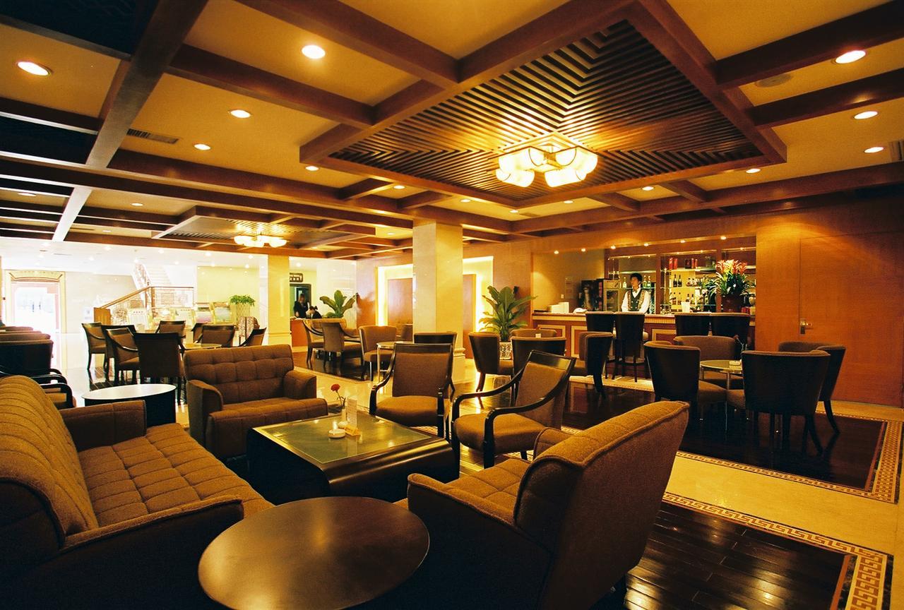 Beijing Dragon Spring Hotel Exterior photo