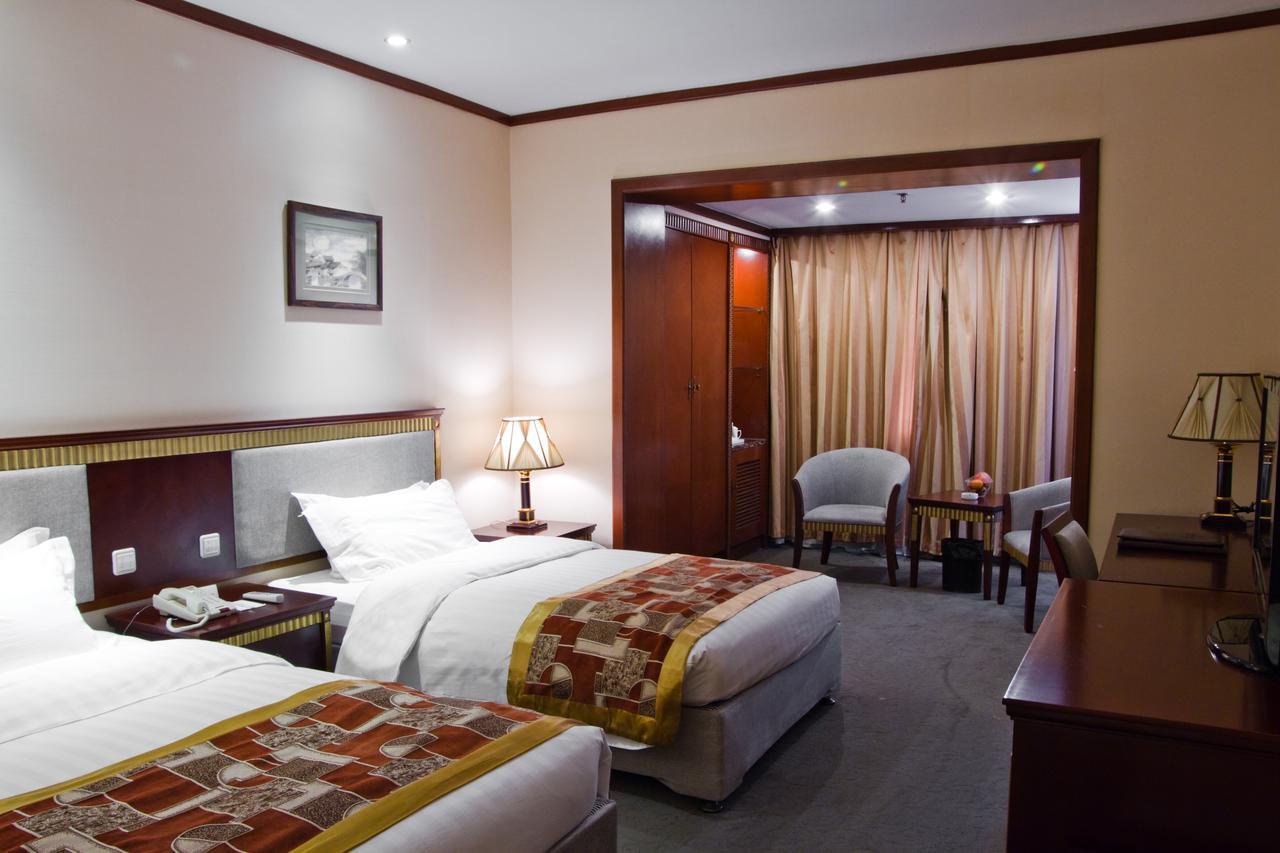 Beijing Dragon Spring Hotel Exterior photo